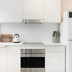 \'Boutique Redfern\' The Best Of City Fringe Living