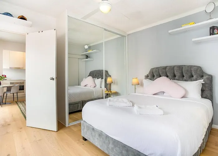 \'Boutique Redfern\' The Best Of City Fringe Living