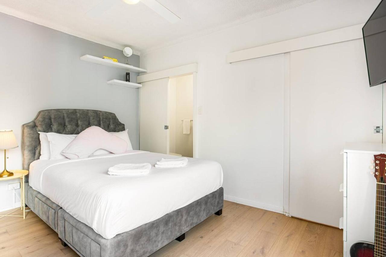'boutique Redfern' The Of Fringe Living