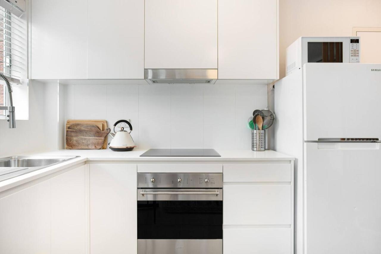 'boutique Redfern' The Of Fringe Living *