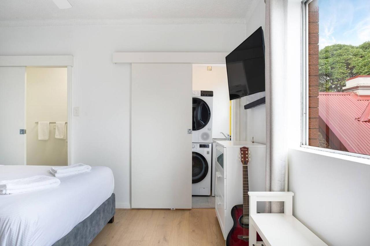 Apartment 'boutique Redfern' The Of Fringe Living Sydney